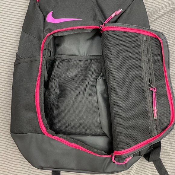 COPY - Unused Nike air-cushioned backpack large capacity basketball bag - Picture 2 of 4